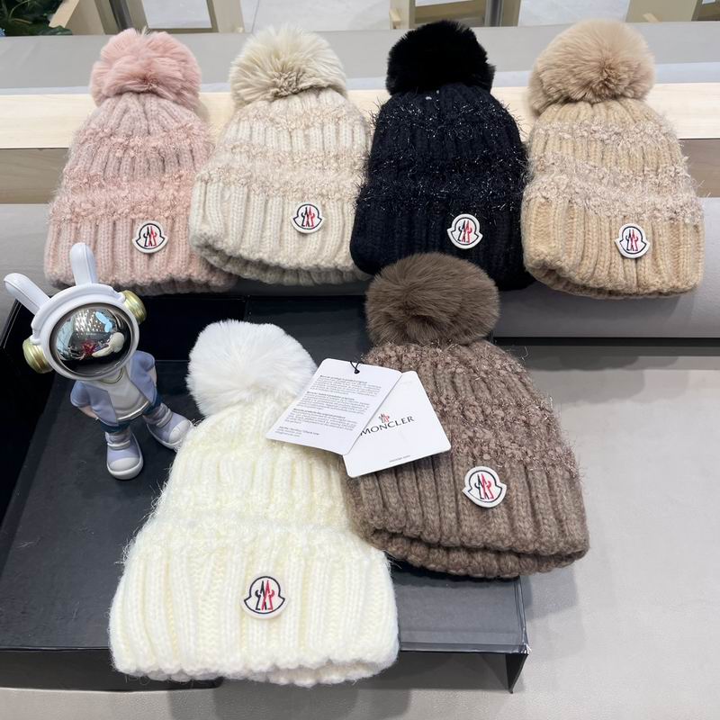 Moncler hat 10402